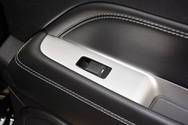 2014款Jeep指南者2.4L改款四驱舒适版