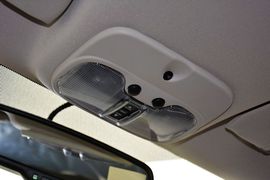 2014款Jeep指南者2.4L改款四驱舒适版