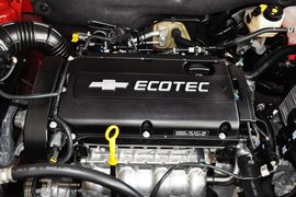 2013款雪佛兰科鲁兹掀背1.6手动豪华版到店实拍