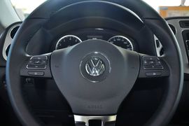 2013款大众途观1.8TSI手自一体四驱豪华版