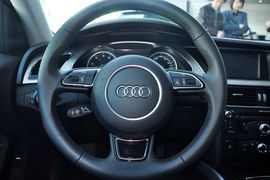 2013款奥迪A4L