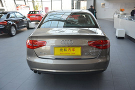 2013款奥迪A4L