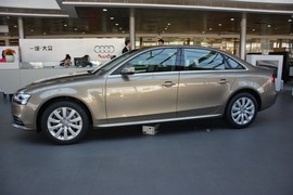 2013款奥迪A4L