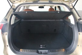 吉利博越1.8T自动四驱智尊型4G互联版