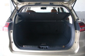 吉利博越1.8T自动四驱智尊型4G互联版