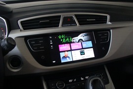 吉利博越1.8T自动四驱智尊型4G互联版