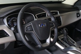 吉利博越1.8T自动四驱智尊型4G互联版