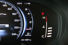 吉利博越1.8T自动四驱智尊型4G互联版