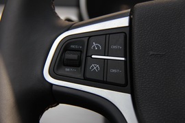 吉利博越1.8T自动四驱智尊型4G互联版