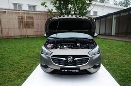 2018款别克凯越1.5N