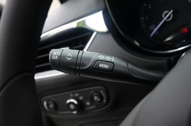 2018款别克凯越1.5N