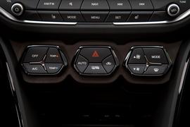  2018款 祺智PHEV 1.5L 智联尊贵版