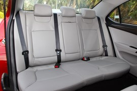 2014款江淮和悦1.5升手动尊贵型