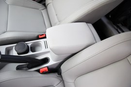 2014款江淮和悦1.5升手动尊贵型