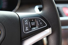 2014款江淮和悦1.5升手动尊贵型