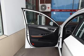 2018款 长安 逸动新能源 1.0T PHEV领航型
