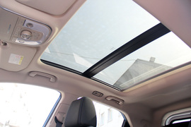 2018款比亚迪元EV360