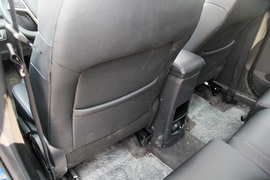 2018款比亚迪元EV360