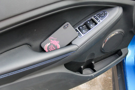 2018款比亚迪元EV360