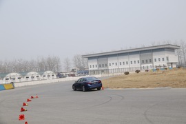   2018款 英菲尼迪 Q50L 2.0T 逸享版