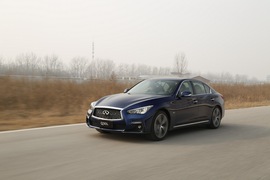   2018款 英菲尼迪 Q50L 2.0T 逸享版