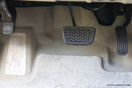 2009款丰田凯美瑞试驾