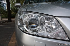 2009款丰田凯美瑞试驾