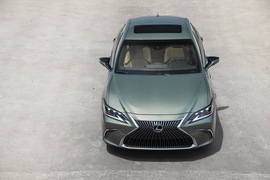 2018款雷克萨斯ES300h