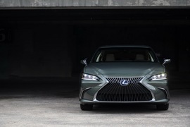 2018款雷克萨斯ES300h