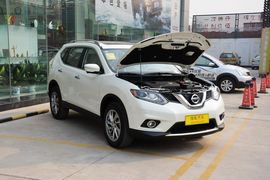 2014款日产奇骏2.5L