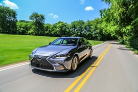 2018款雷克萨斯ES300h