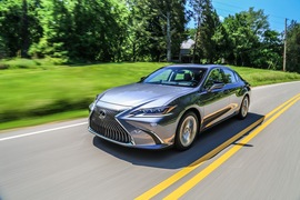 2018款雷克萨斯ES300h