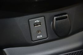 2014款日产奇骏2.5L