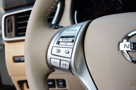 2014款日产奇骏2.5L