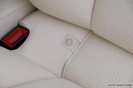 2010款保时捷Panamera