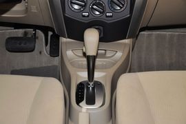 2013款日产骊威1.6XL