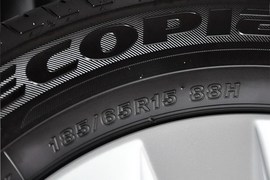 2013款日产骊威1.6XL