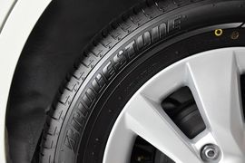 2013款日产骊威1.6XL