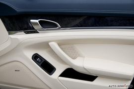 2010款保时捷Panamera