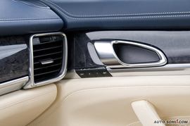 2010款保时捷Panamera
