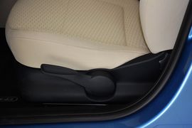 2014款斯柯达晶锐1.4L手动晶灵版