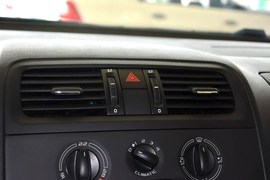 2014款斯柯达晶锐1.4L手动晶灵版