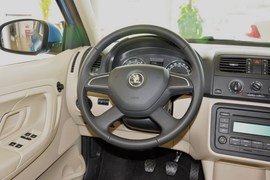 2014款斯柯达晶锐1.4L手动晶灵版