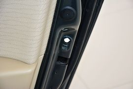 2012款马自达3经典款1.6L