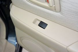 2012款马自达3经典款1.6L
