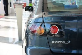 2012款马自达3经典款1.6L