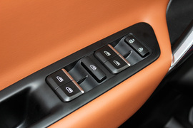 2018款吉利博越运动版