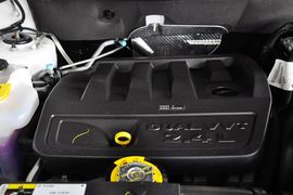 2014款Jeep指南者2.4L四驱舒适版
