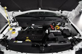 2014款Jeep指南者2.4L四驱舒适版