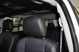 2014款Jeep指南者2.4L四驱舒适版